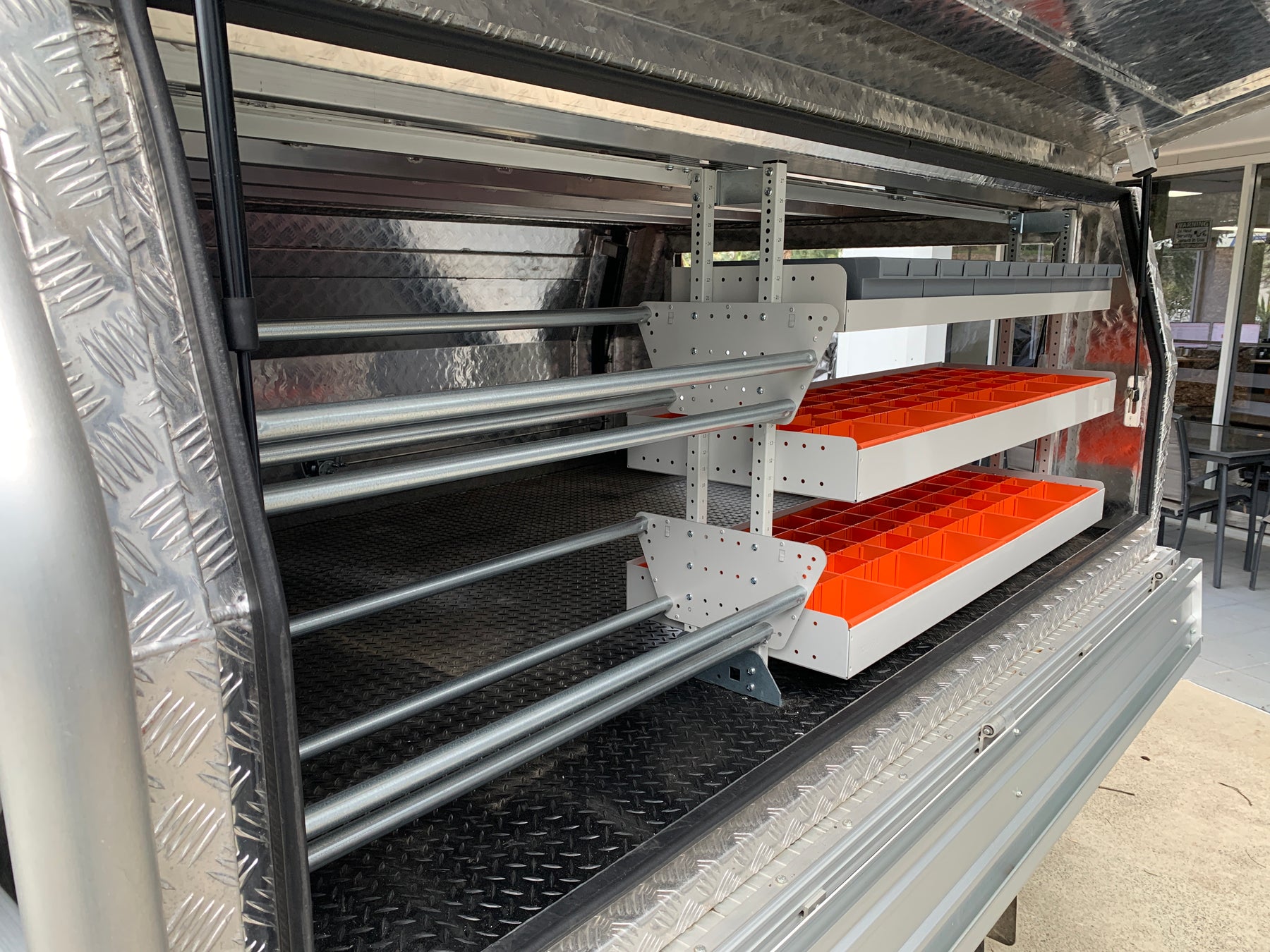 Ute shelving package