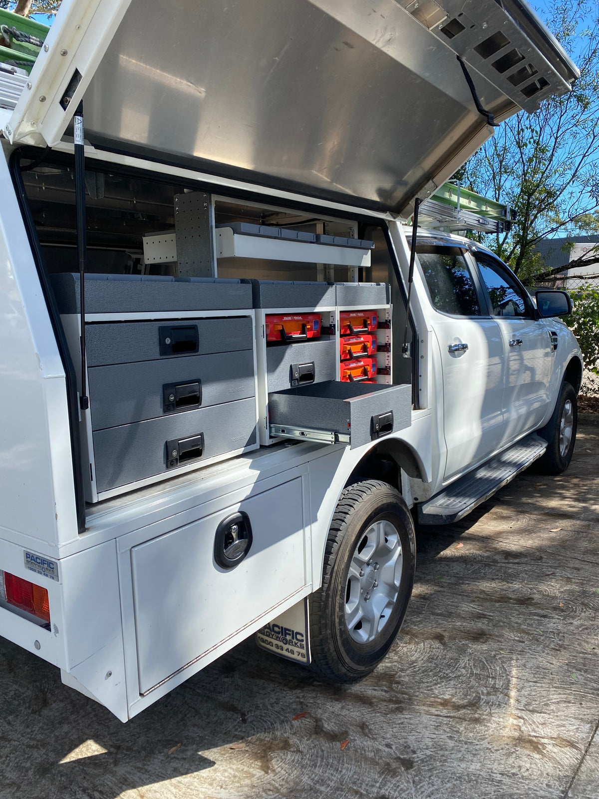 6-SERIES DRAWERS L: 600MM