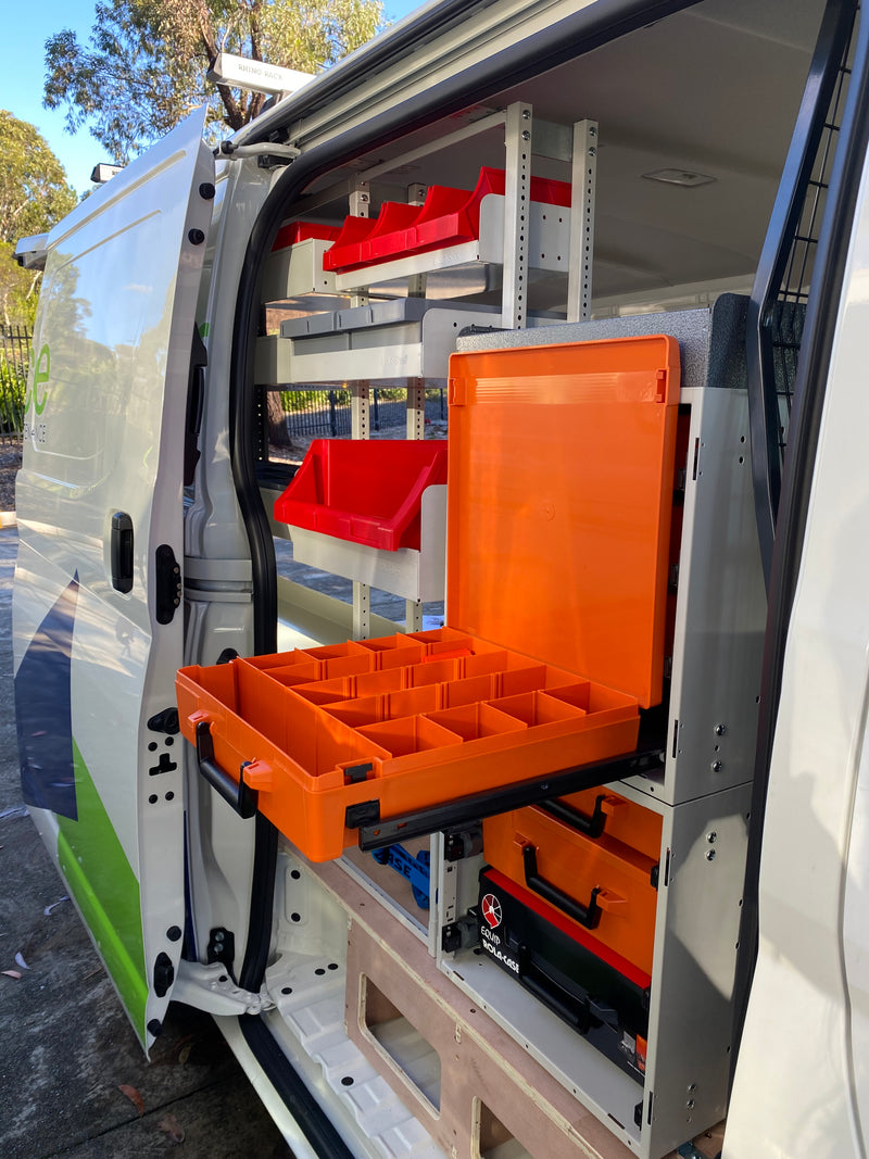 RolaCase Toyota hiace LWB 2019+ 112
