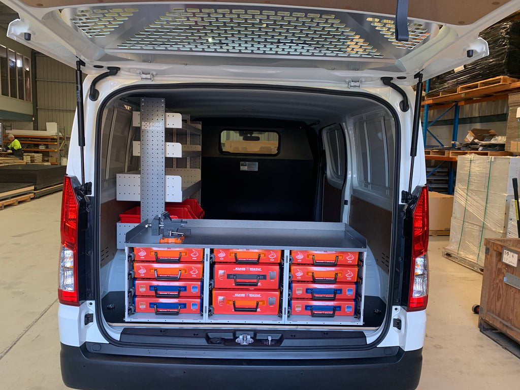 RolaCase Toyota hiace LWB 2019+ 12