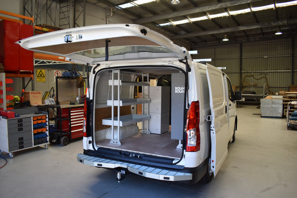 RolaCase Toyota hiace LWB 2019+ 135