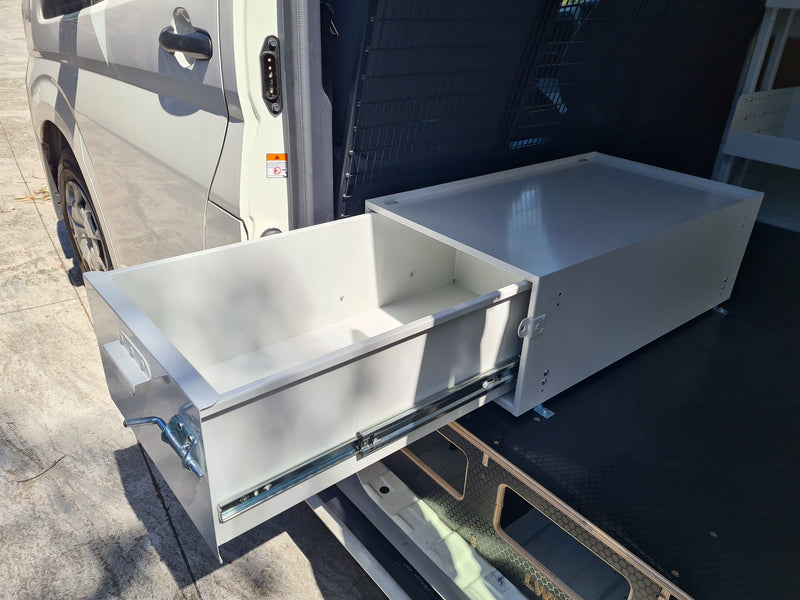 RolaCase Toyota hiace LWB 2019+ 44