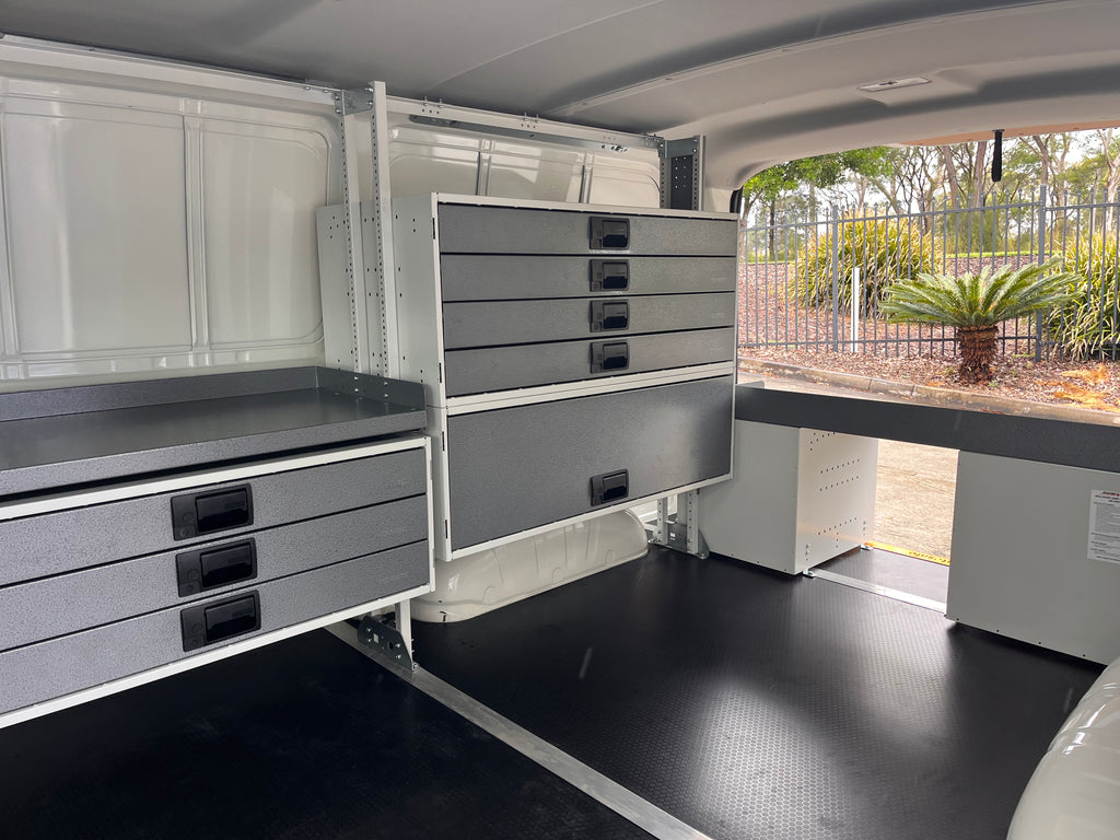 RolaCase Toyota hiace LWB 2019+ 4