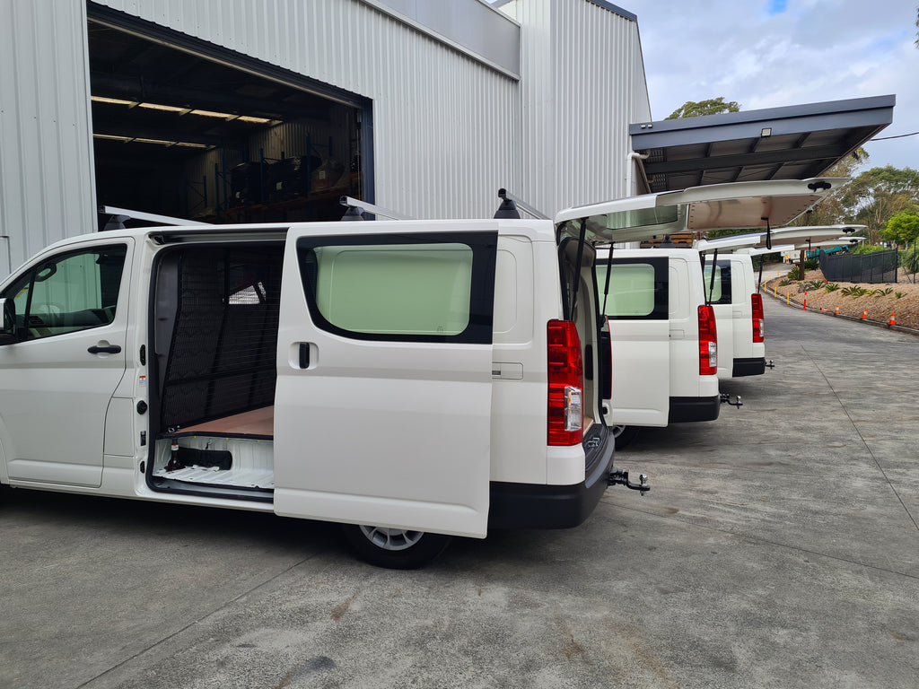 RolaCase Toyota hiace LWB 2019+ 64