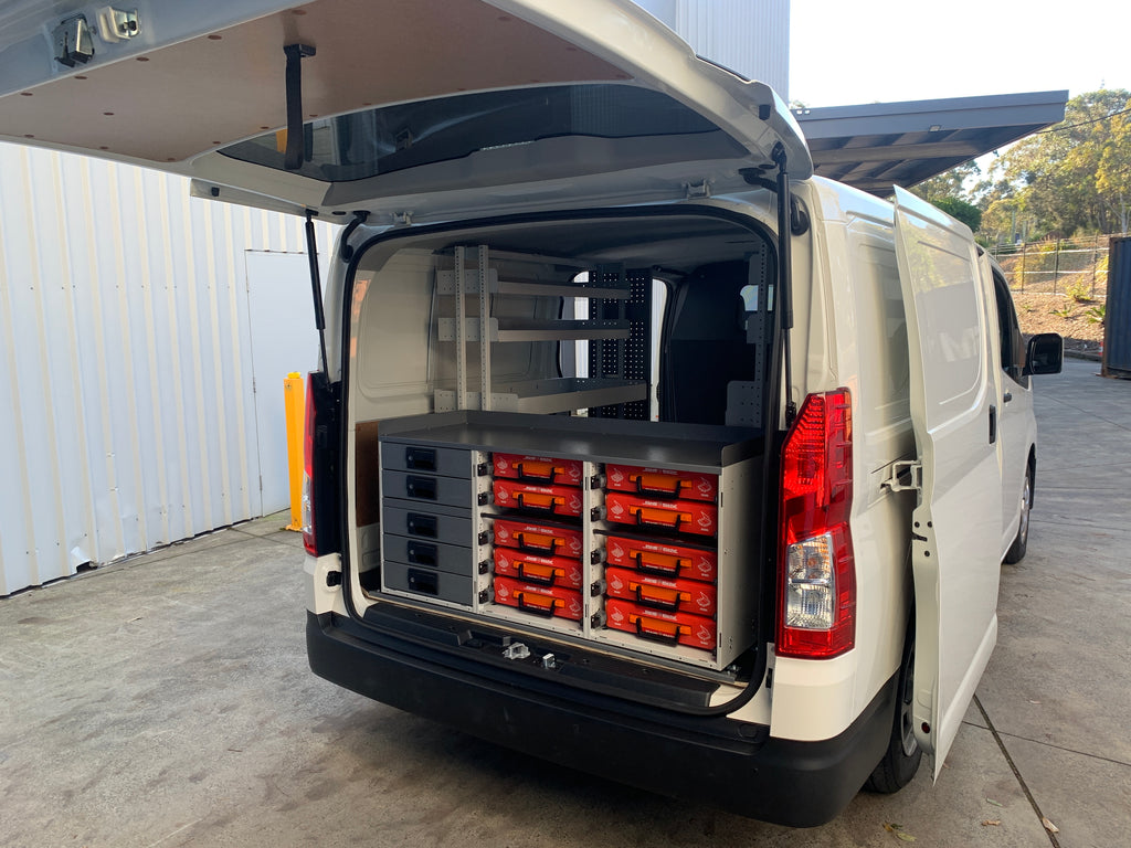 RolaCase Toyota hiace LWB 2019+ 6