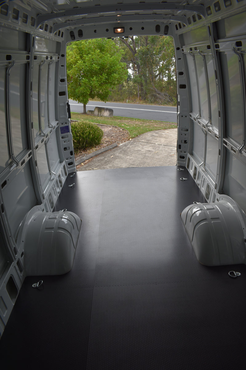 RolaShelf Iveco Daily Van upfit 7