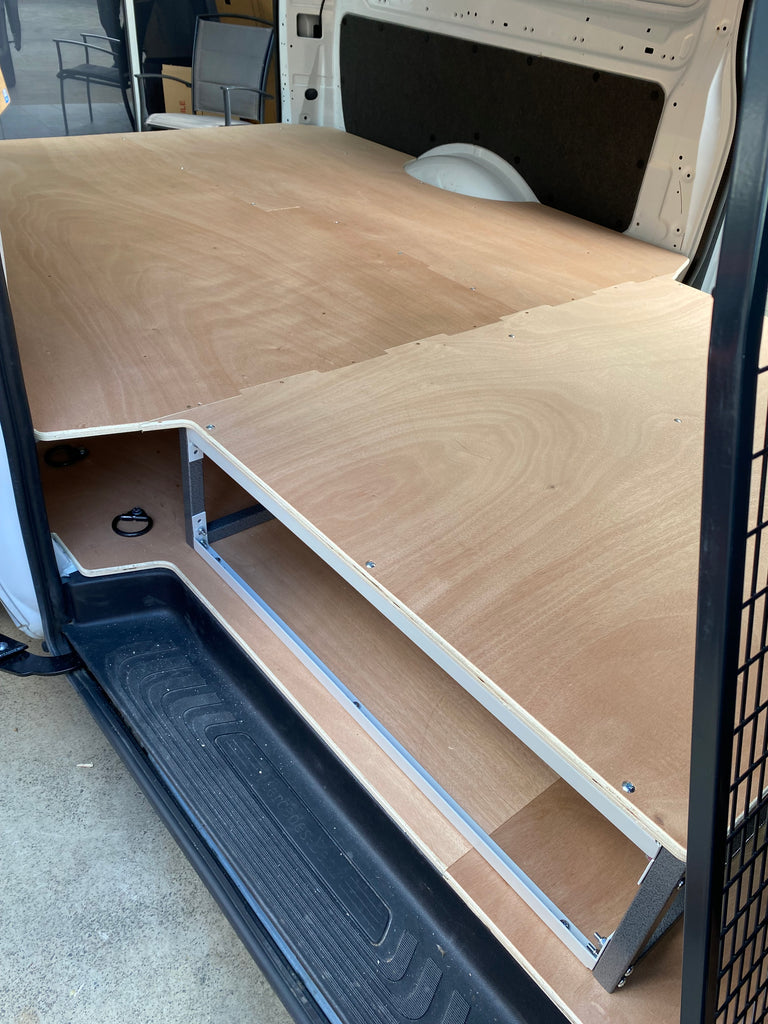 RolaShelf Mercedes Vito Van Shelving 16