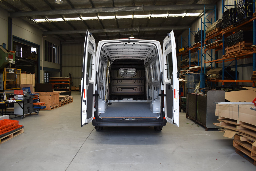 Volkswagen Crafter MWB LWB Van Shelving 7